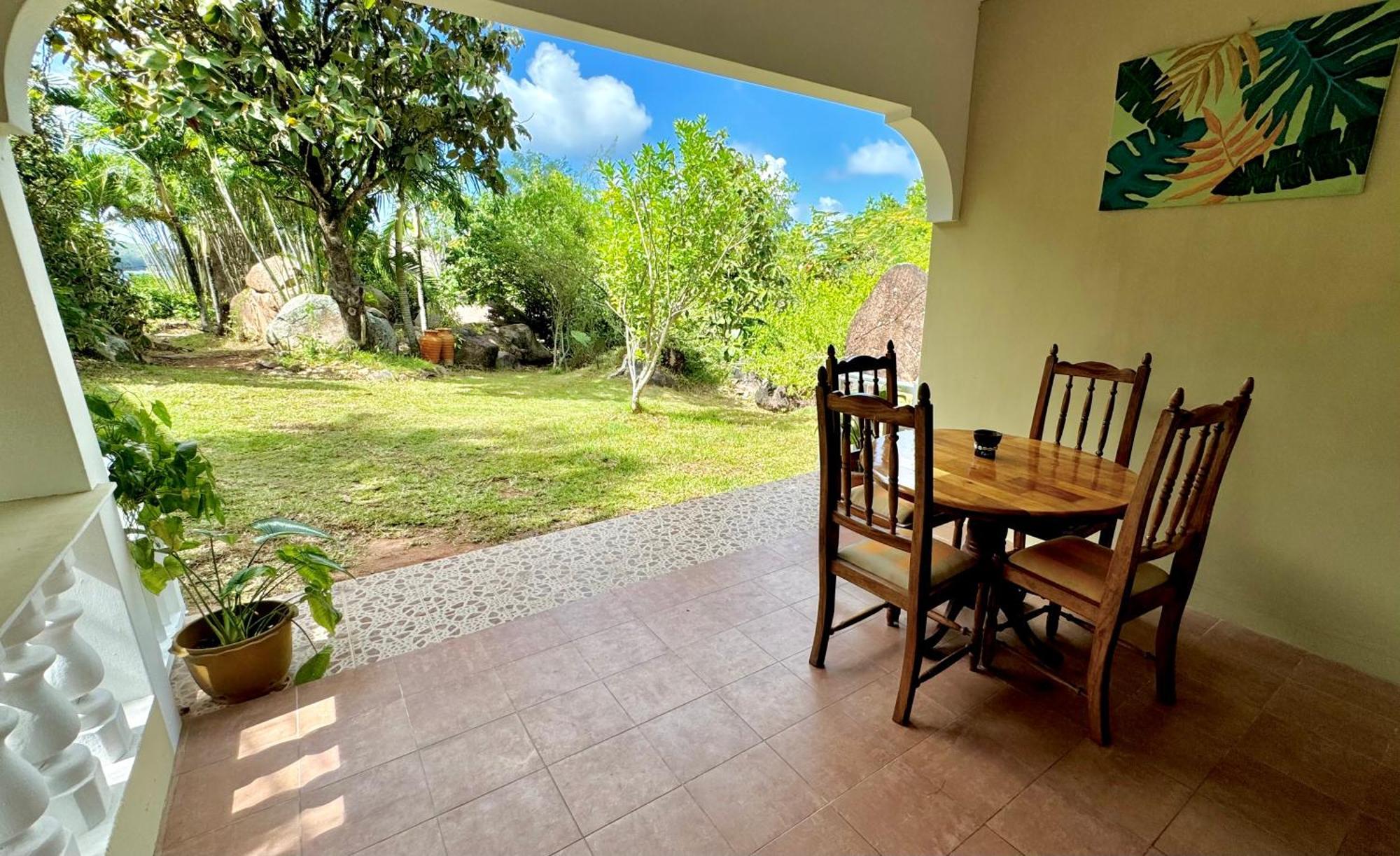 Jardin Marron Apartment Baie Sainte Anne Екстериор снимка