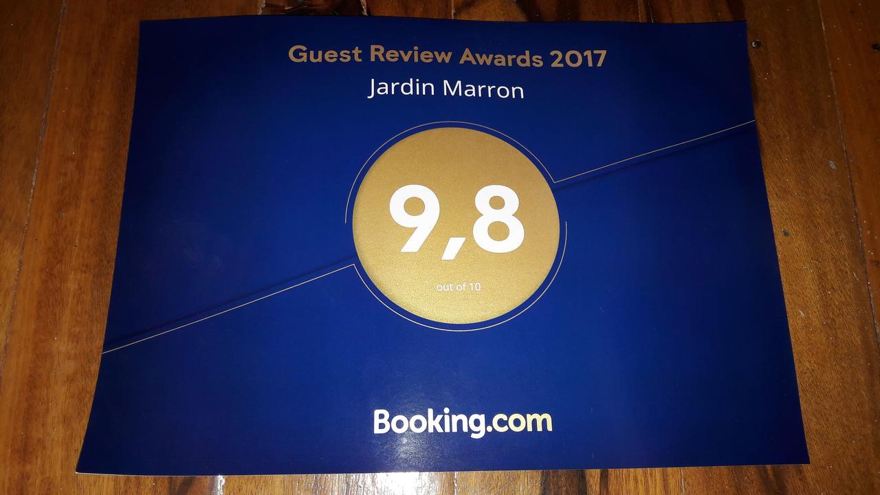 Jardin Marron Apartment Baie Sainte Anne Екстериор снимка
